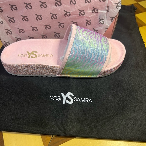 Sz4 Miss Elsa zebra rainbow shimmer slides - Picture 5 of 6